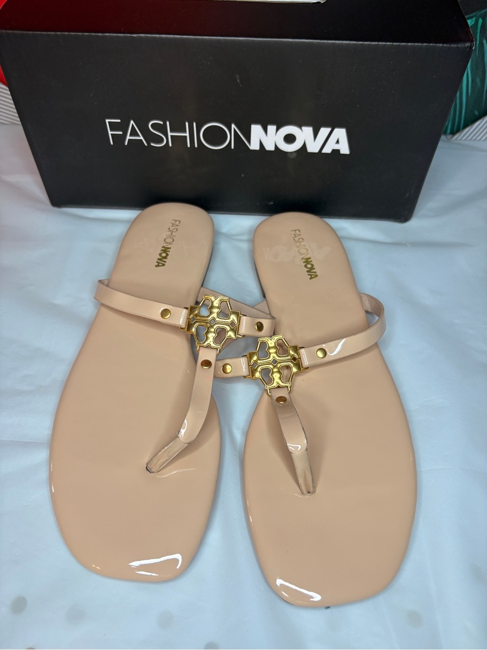 Fashion Nova Nude Patent T-Strap Sandals with Gold Hardware